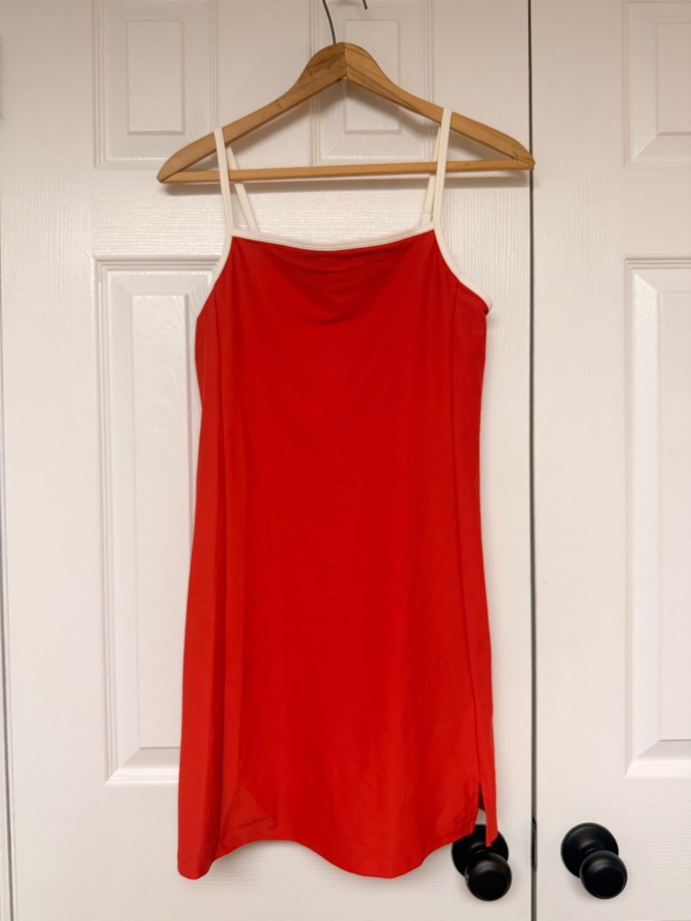 Old Navy PowerSoft Athletic Dress M Red Built In Shorts Tennis Pickleball Go Dry - Picture 2 of 14